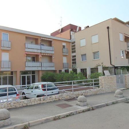 Apartment Vojka In City Center Poreč Eksteriør billede