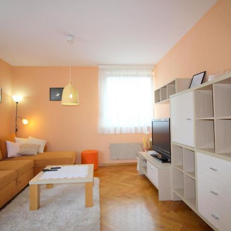 Apartment Vojka In City Center Poreč Eksteriør billede