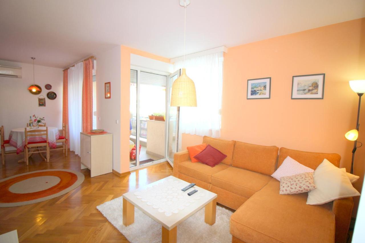 Apartment Vojka In City Center Poreč Eksteriør billede